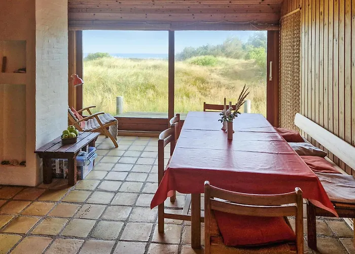 Cozy In With House Sea View بيت للعطل *